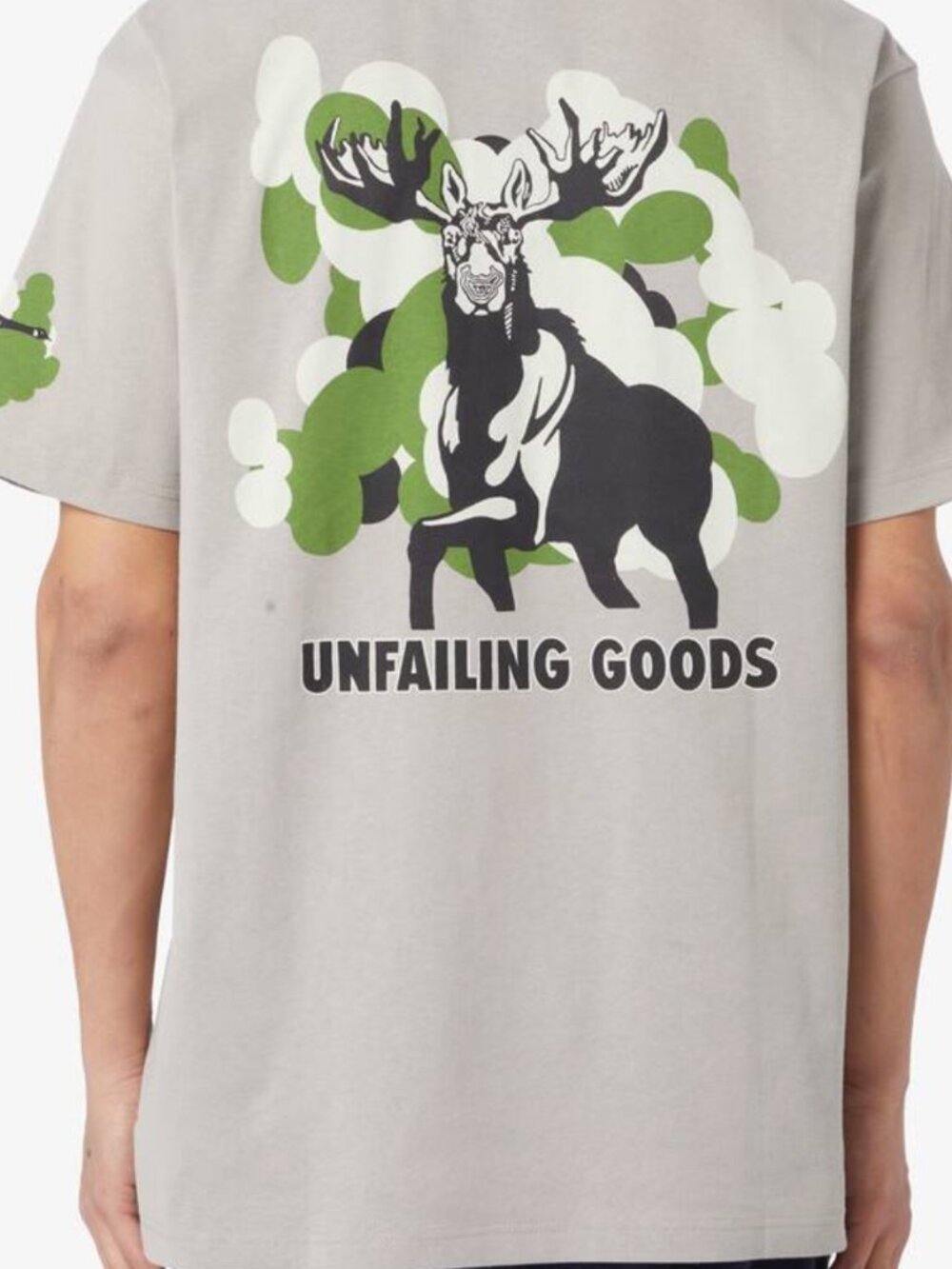 FILSON Unfailing Goods Moose Fish Graphic Short Sleeve T-Shirt size medium